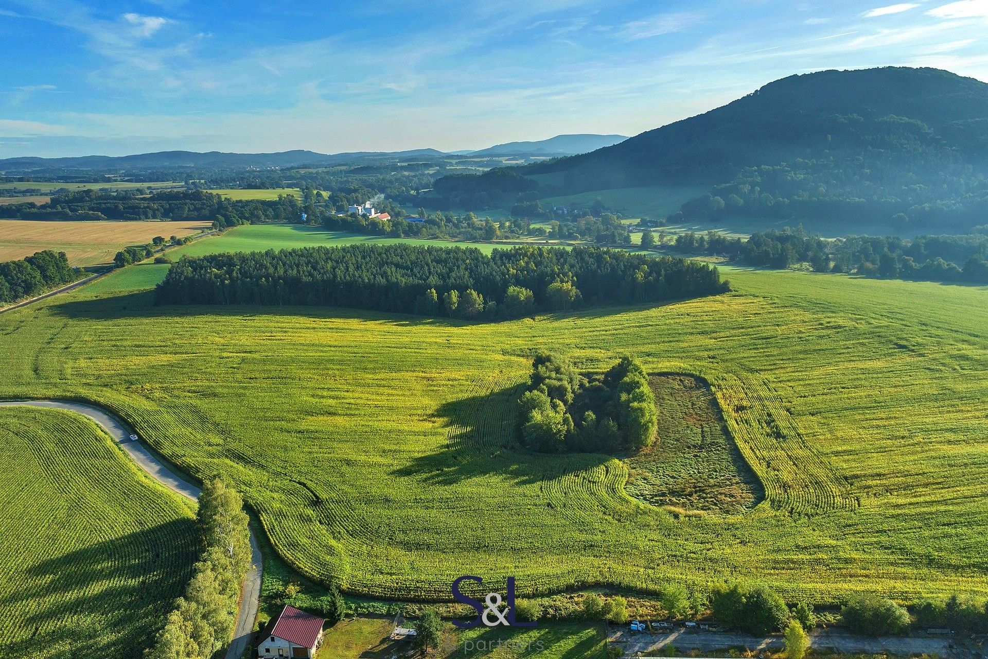 Prodej komerční pozemek - Brniště - 5