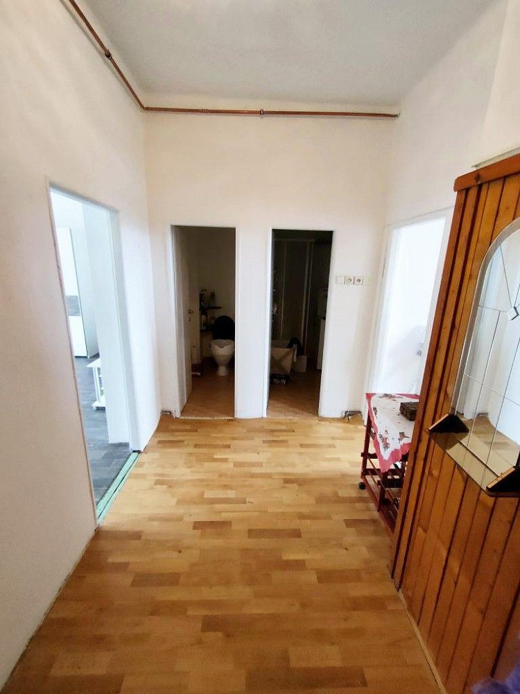 Byt 2+1 · 65 m² · Hlavní, Kostomlaty pod Milešovkou, okres Teplice - 4