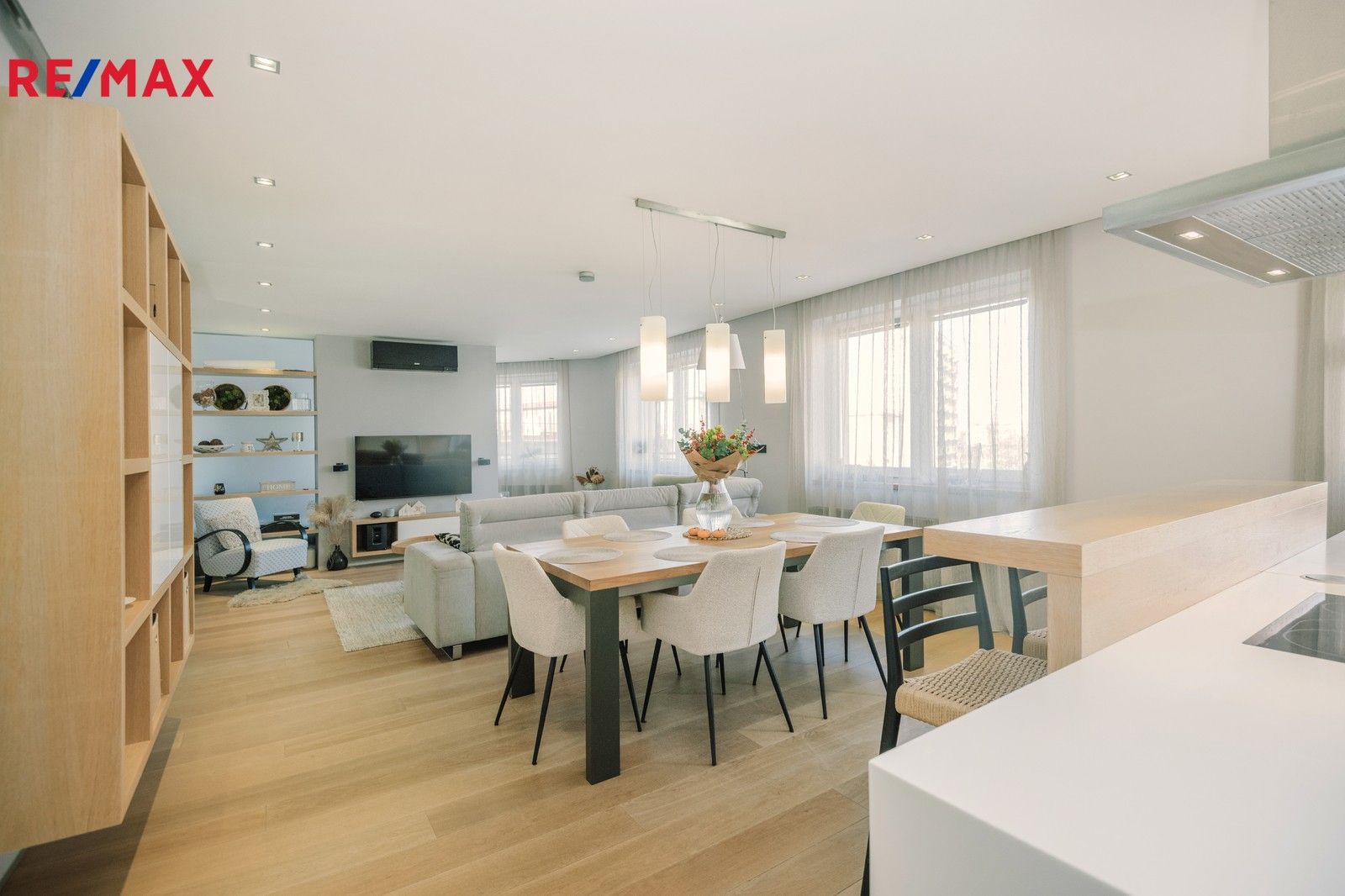 Prodej byt - Nerudova, Pardubice, 160 m²