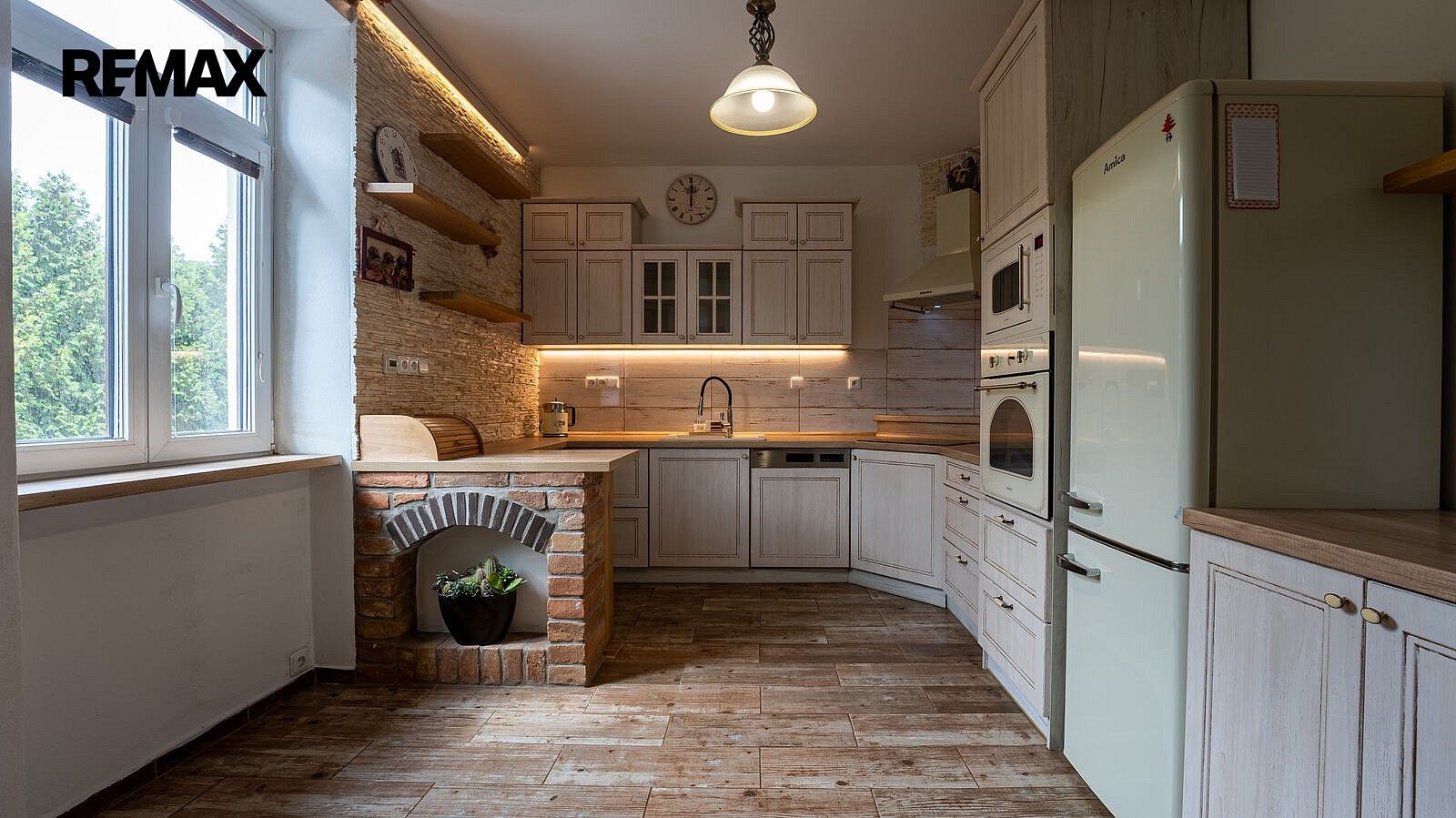 Byt 3+1 · 98 m² · Vranov nad Dyjí, okres Znojmo, Jihomoravský kraj - 3