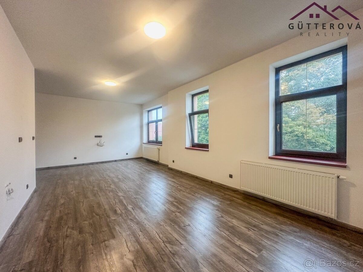 Byty, Holýšov, 345 62