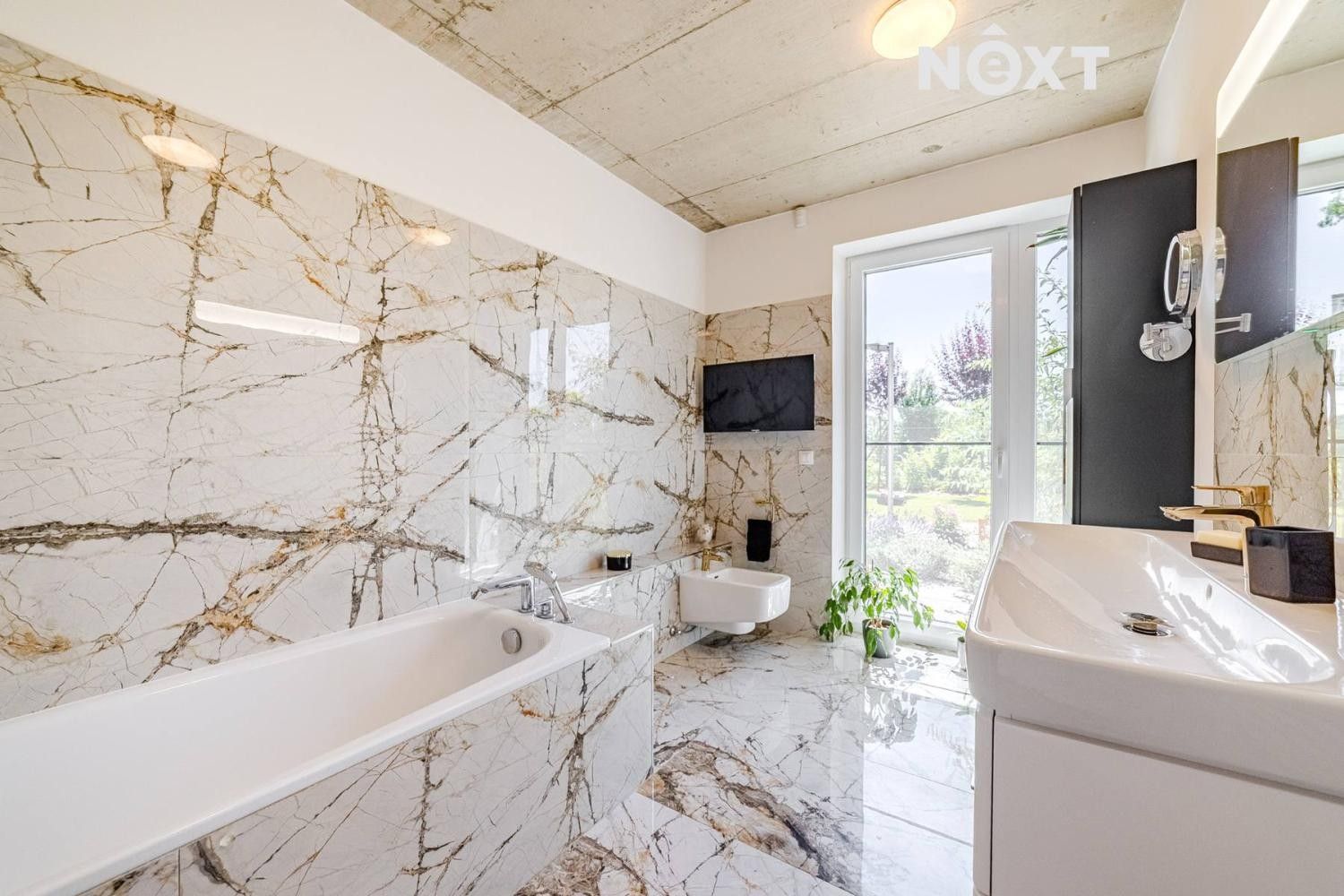 Prodej rodinný dům - Černá u Bohdanče, 258 m² - 5
