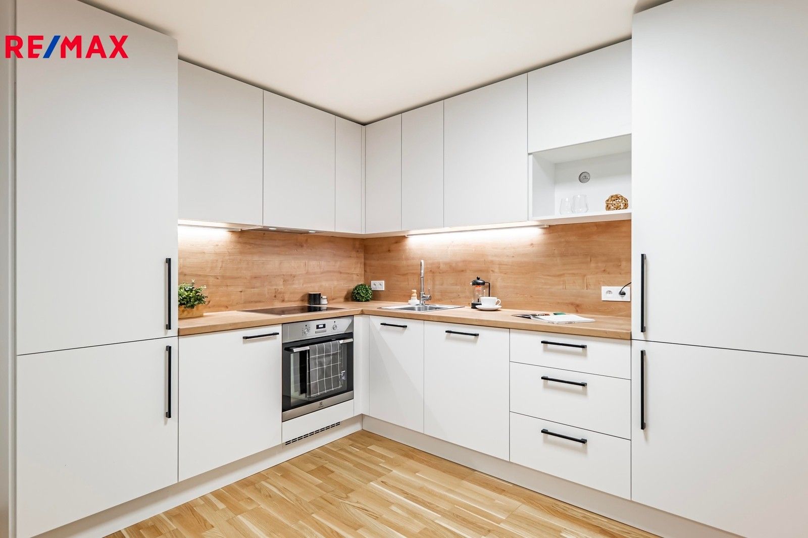 Činžovní domy, Třída 9. května, Rumburk, 308 m²