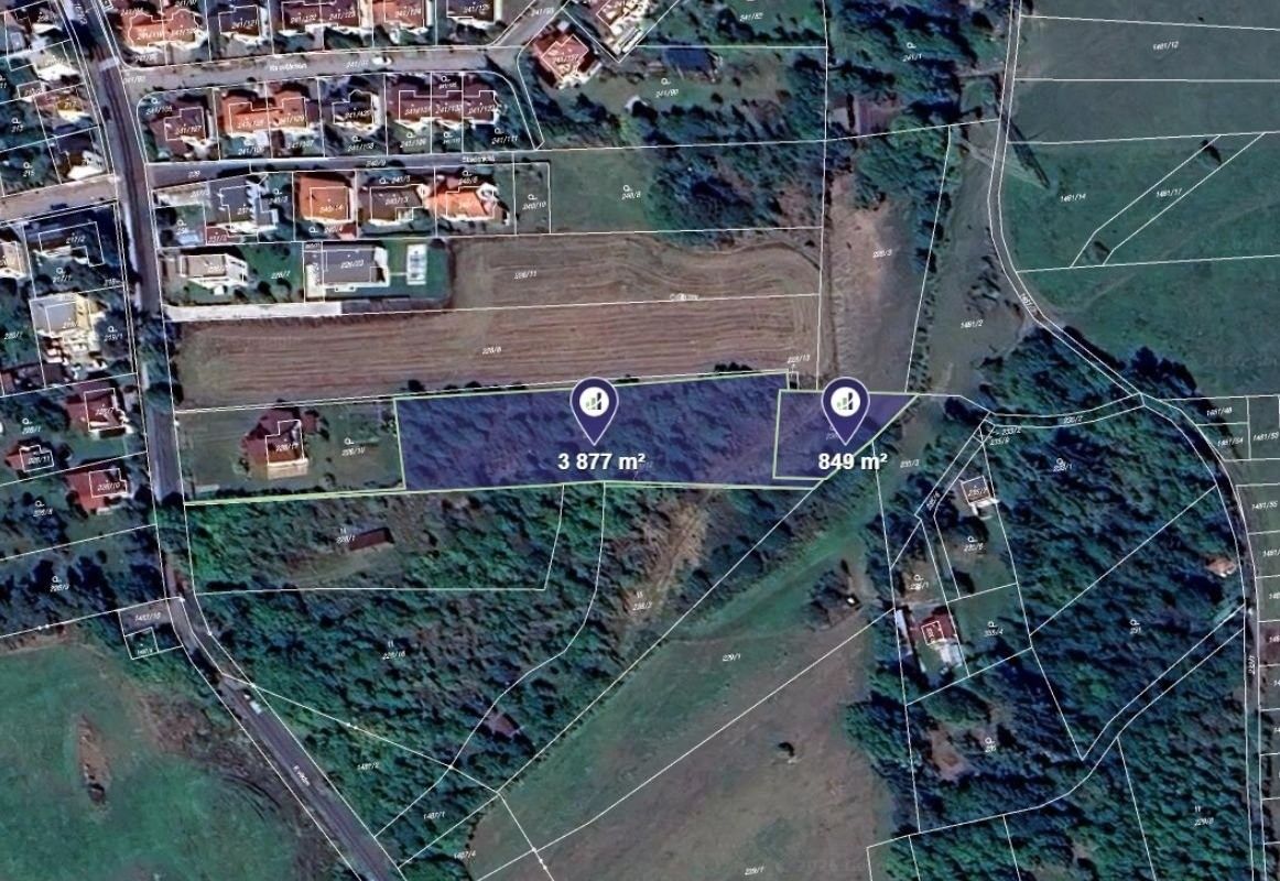 Louky, Dubeč, Praha, 4 726 m²