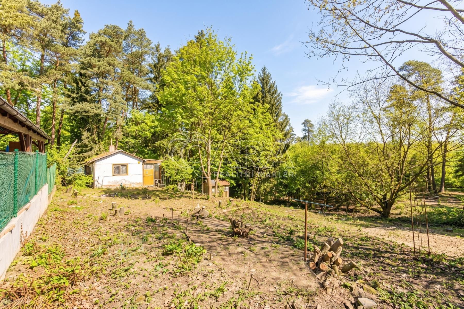 Pozemek pro bydlení, 845 m²