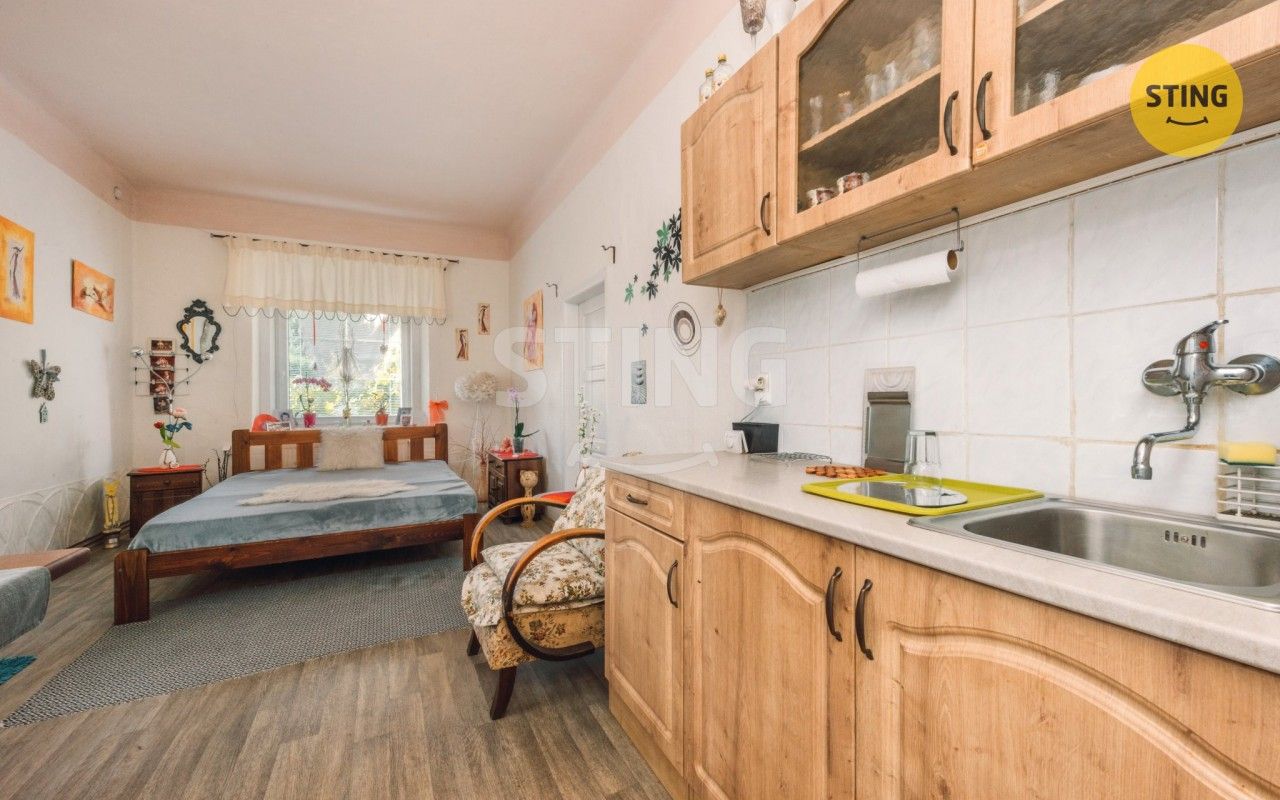 Rodinný dům · 140 m² · Černá u Bohdanče - 4