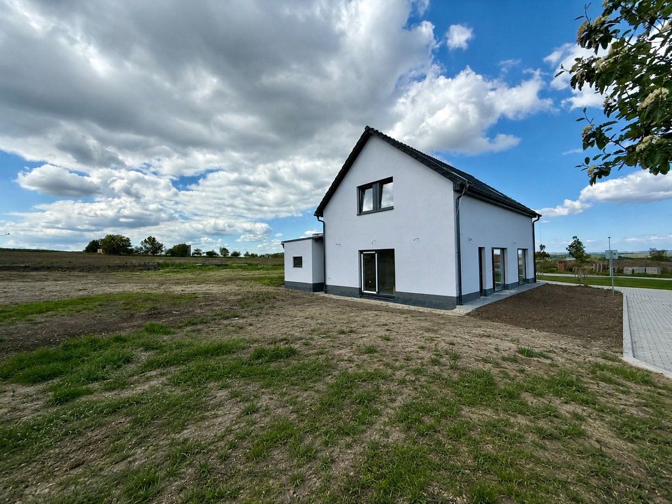 Rodinný dům · 131 m² · Velvary, okres Kladno, Středočeský kraj - 4