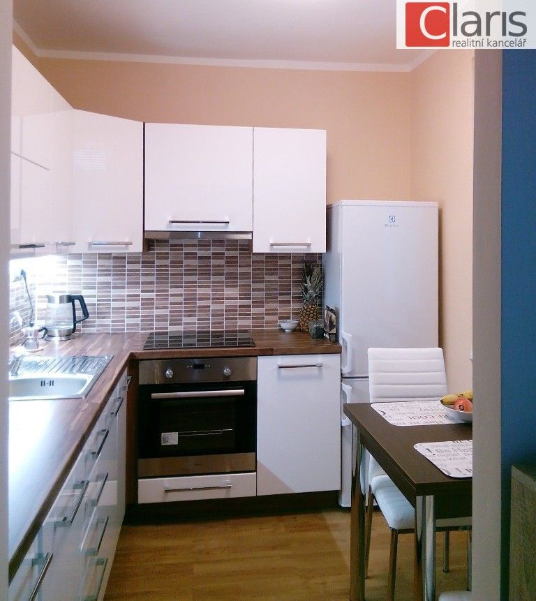 Pronájem byt 1+1 - Erbenova, Kopřivnice, 41 m²