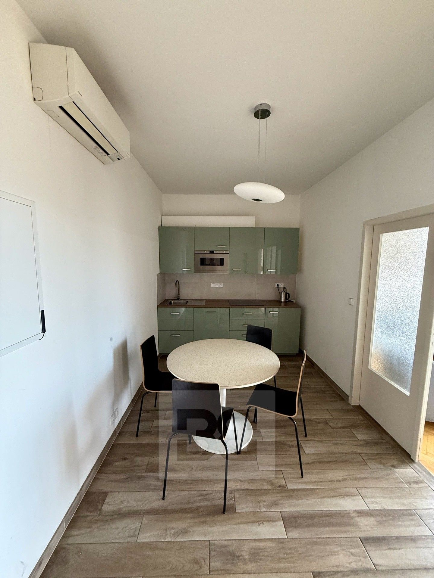 Byt 2+1 · 58 m² · Revoluční 767, Praha Staré Město - 3