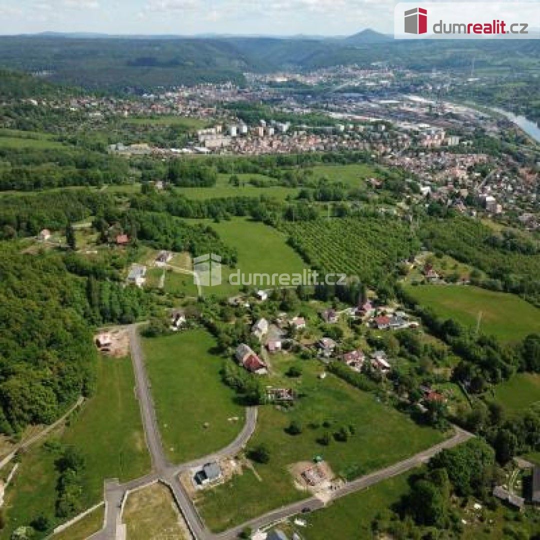 Prodej pozemek pro bydlení - Lomená, Děčín, 1 505 m²