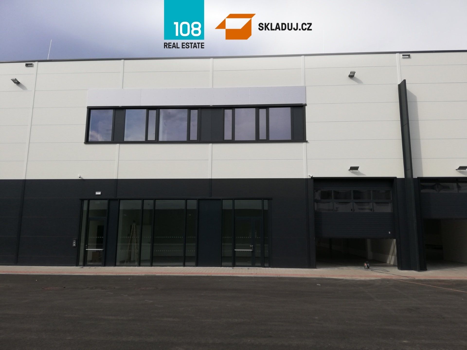 Pronájem sklad - U továren, Praha, 631 m²