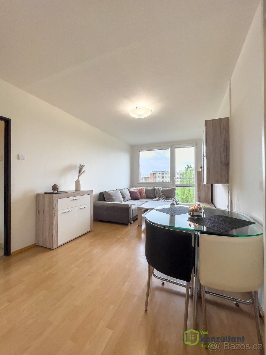 Prodej byt 2+kk - Praha, 182 00, 45 m²