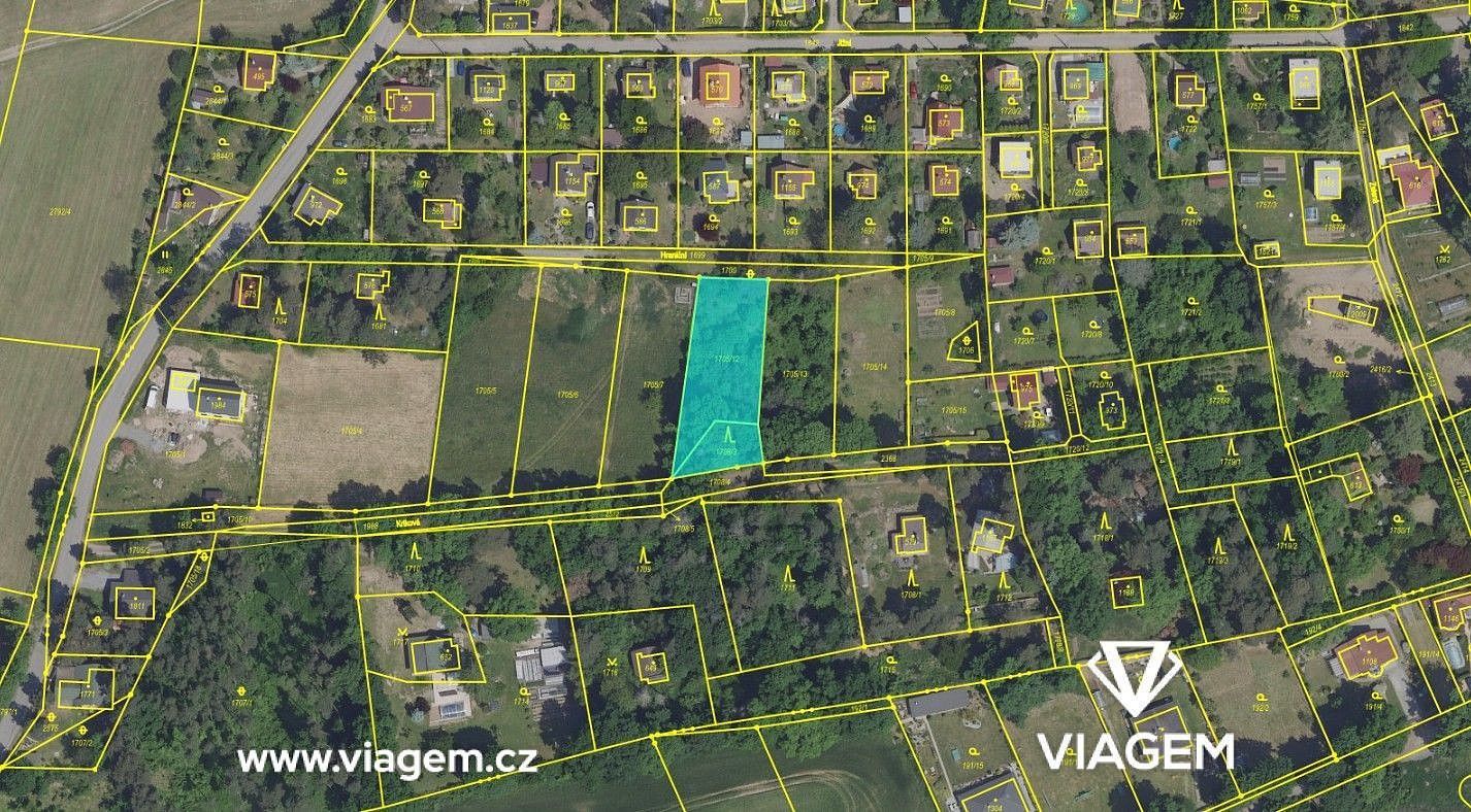 Pozemek pro bydlení, 1 070 m²
