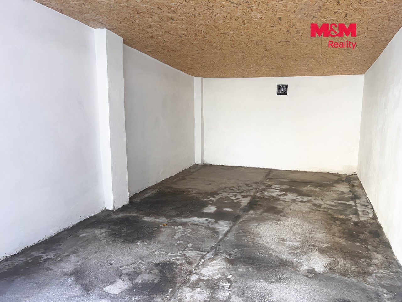 Garáž · 23 m² · Mlýnská stezka, Mimoň - 3