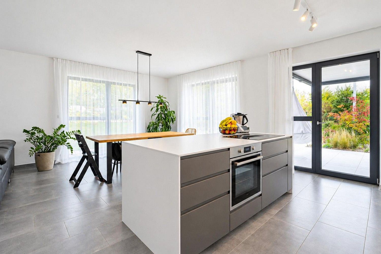Rodinný dům · 194 m² · Lužce, okres Beroun - 3