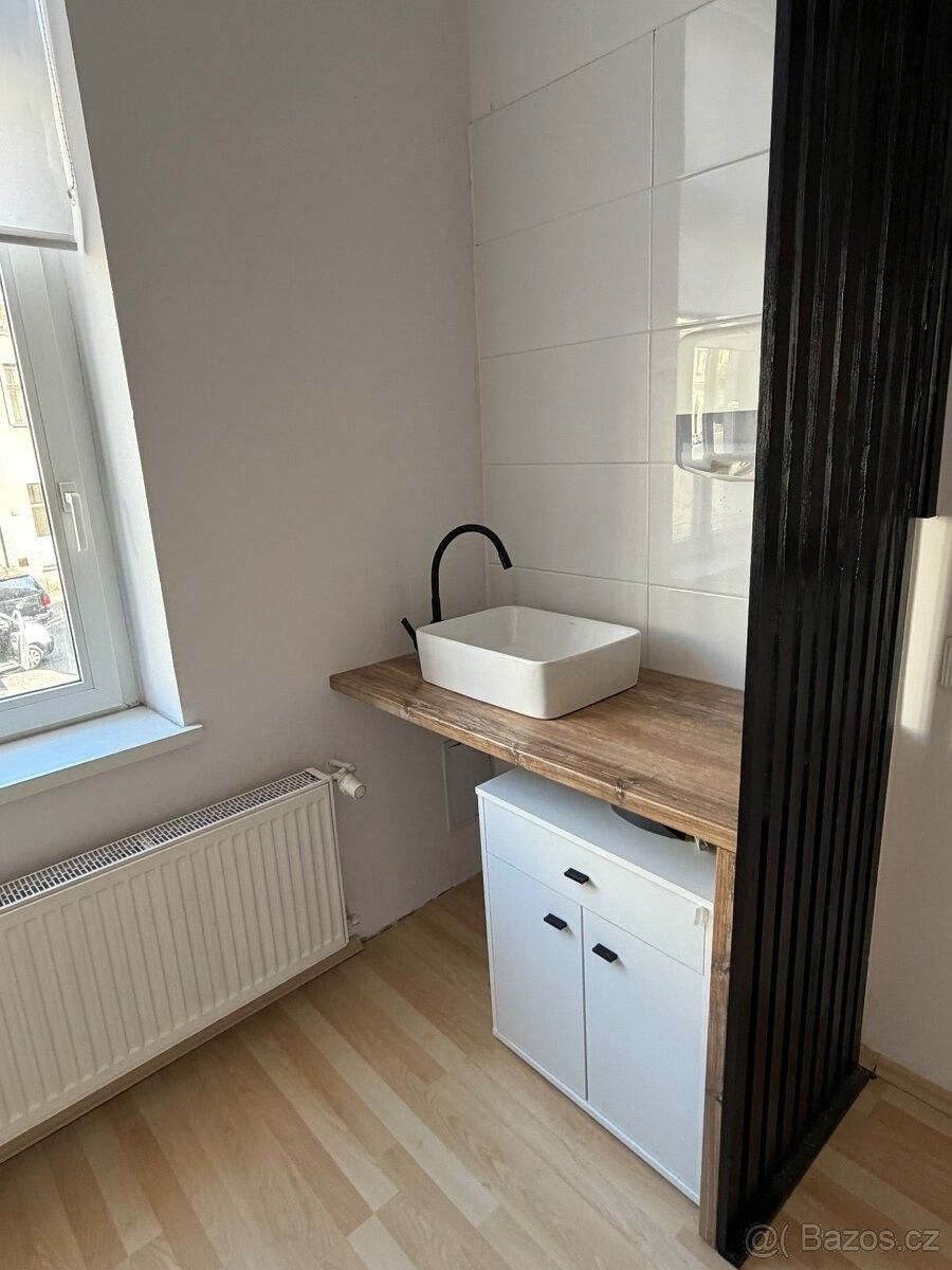 Obchodní prostory, Jablonec nad Nisou, 466 01 - 2