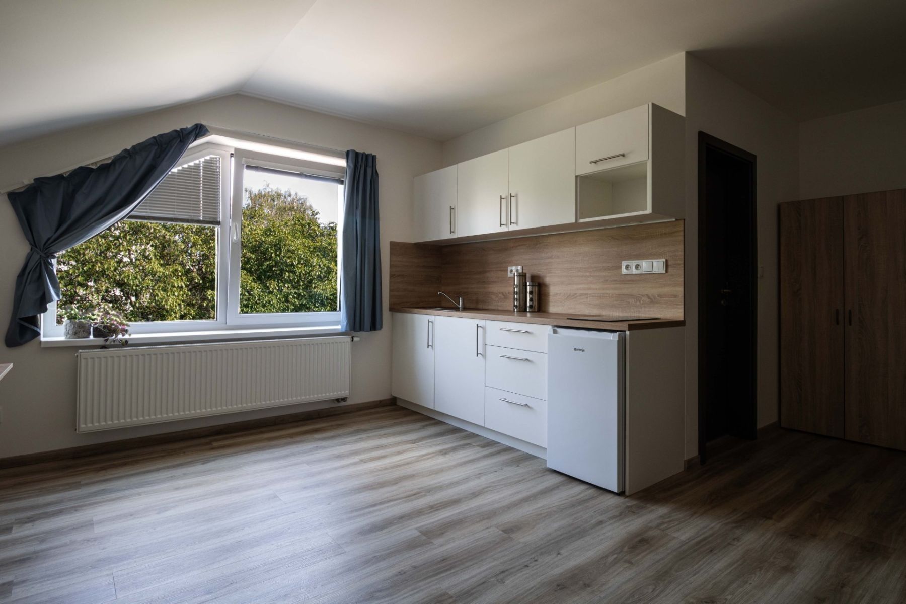 1+kk, Sadská, Praha - Hloubětín, 29 m² - 1