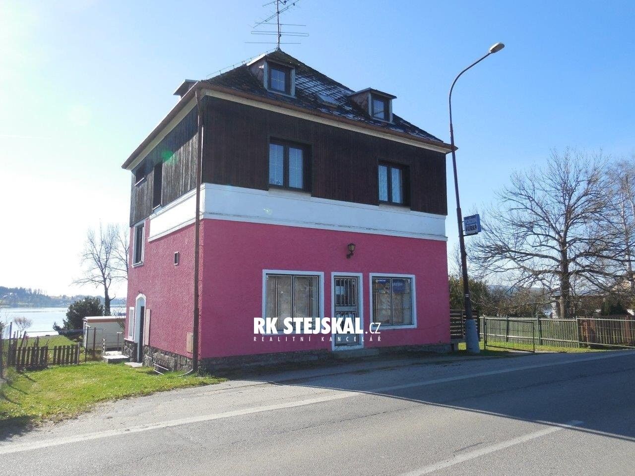 Ubytovací zařízení, Hůrka, Horní Planá, 370 m²