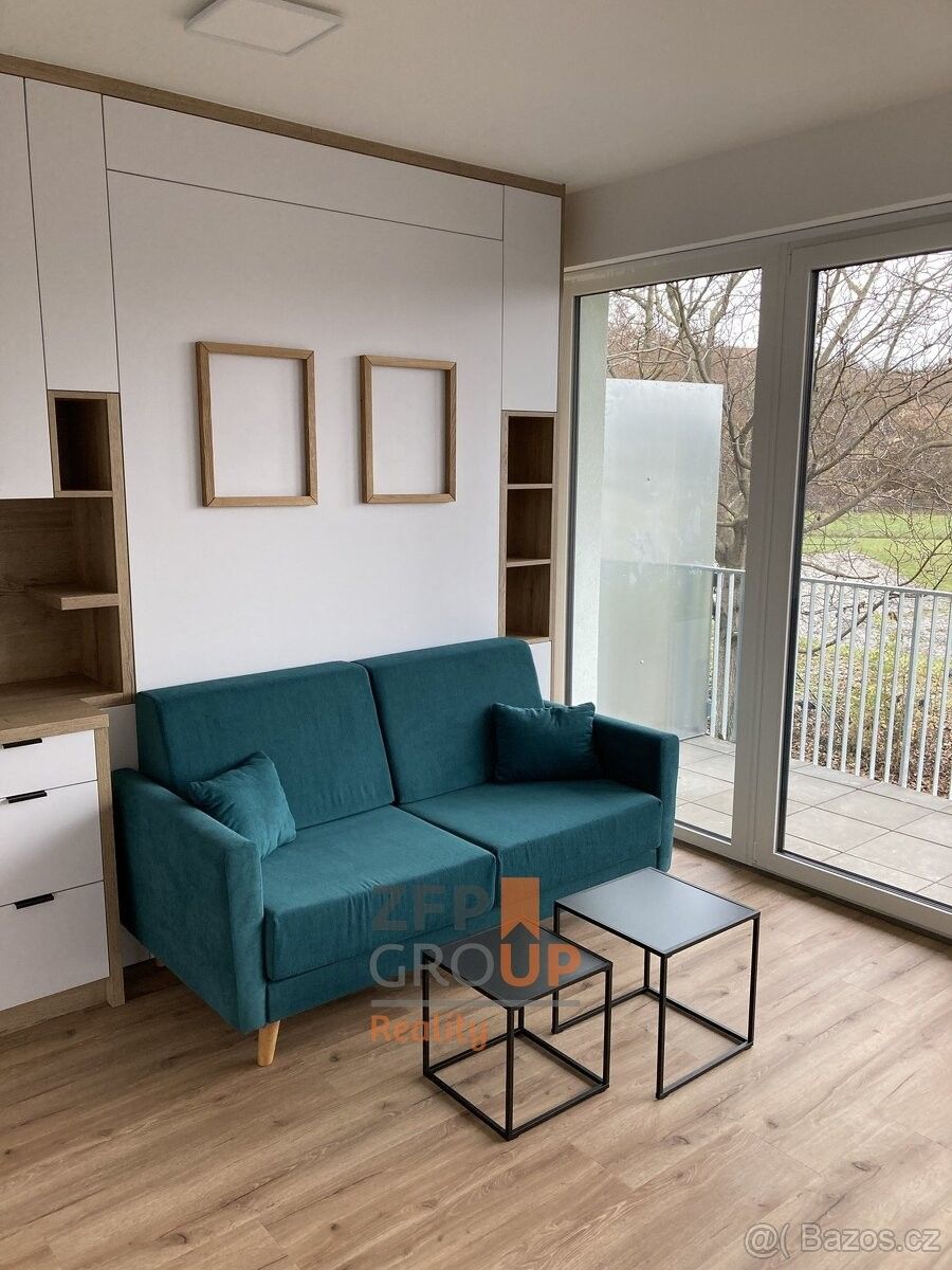 Pronájem byt - Brno, 628 00