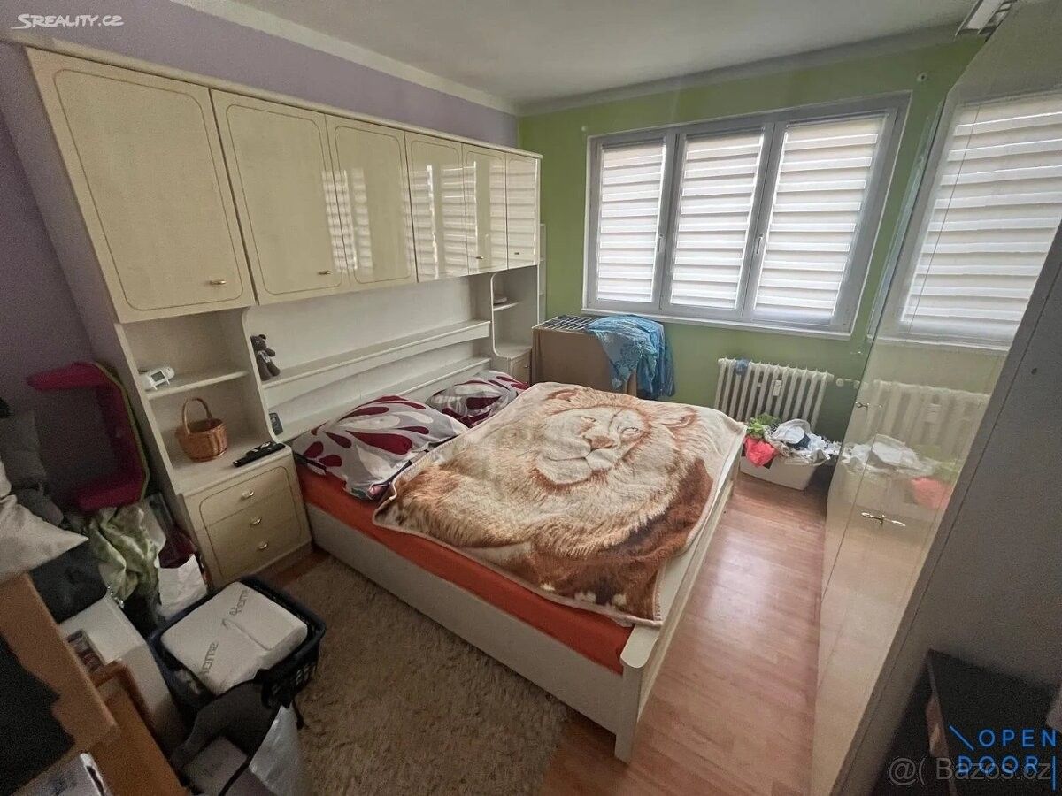 Pronájem byt - Rotava, 357 01