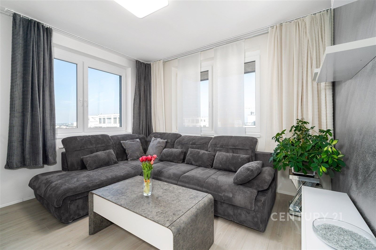 Byt 2+kk · 81 m² · Honzíkova 668, Praha Dolní Měcholupy - 3