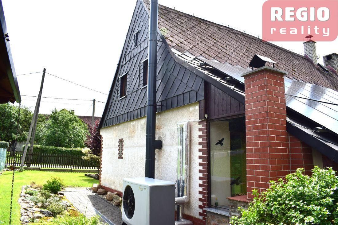 Prodej rodinný dům - Hradec-Nová Ves, 270 m²