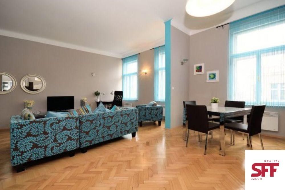 Byt 2+kk · 87 m² · Na bojišti, Praha - 3