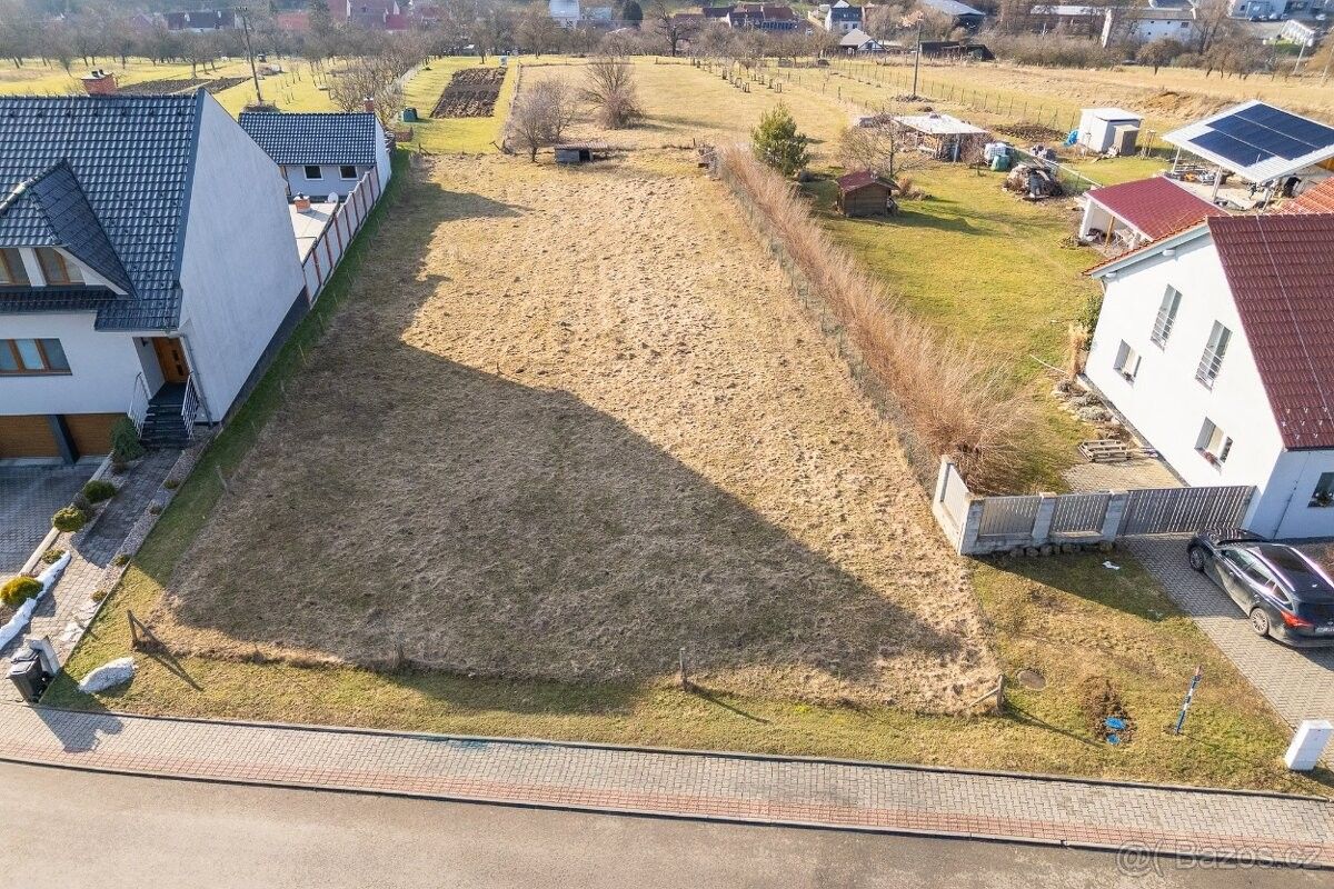 Prodej pozemek pro bydlení - Uherské Hradiště, 686 01