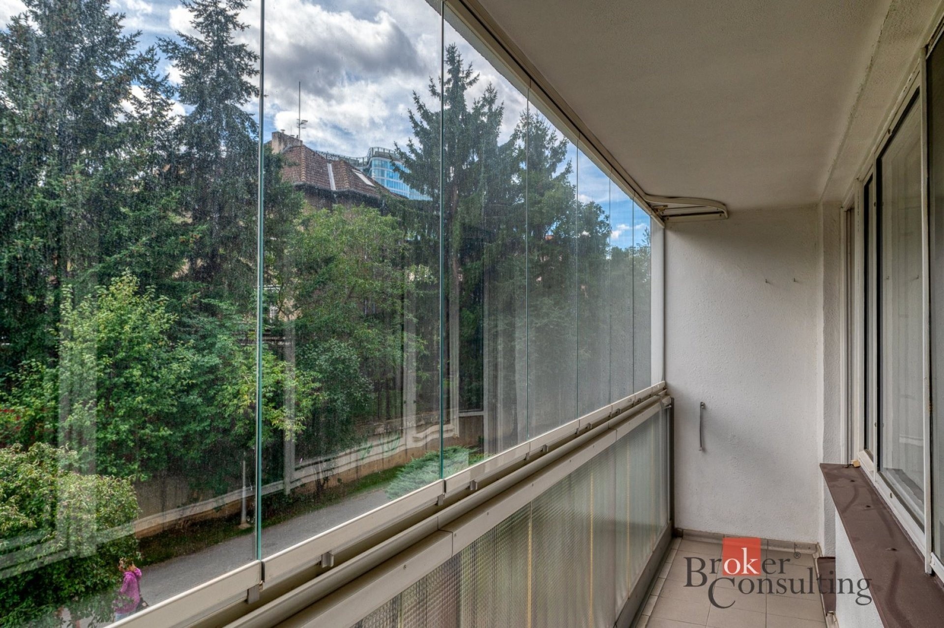 Byt 4+1 · 86 m² · Ohradní, Praha - 4