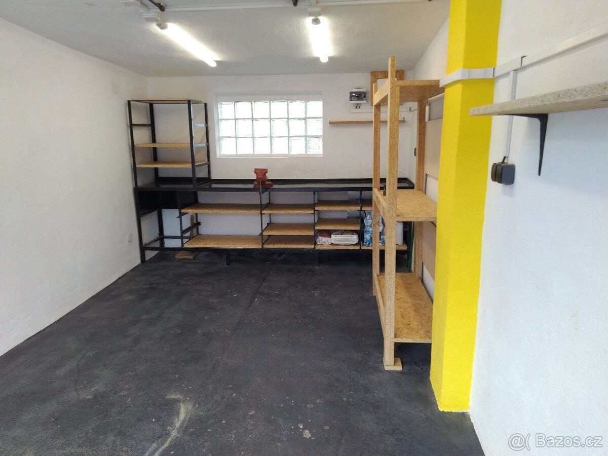 Garáže, Most, 434 01