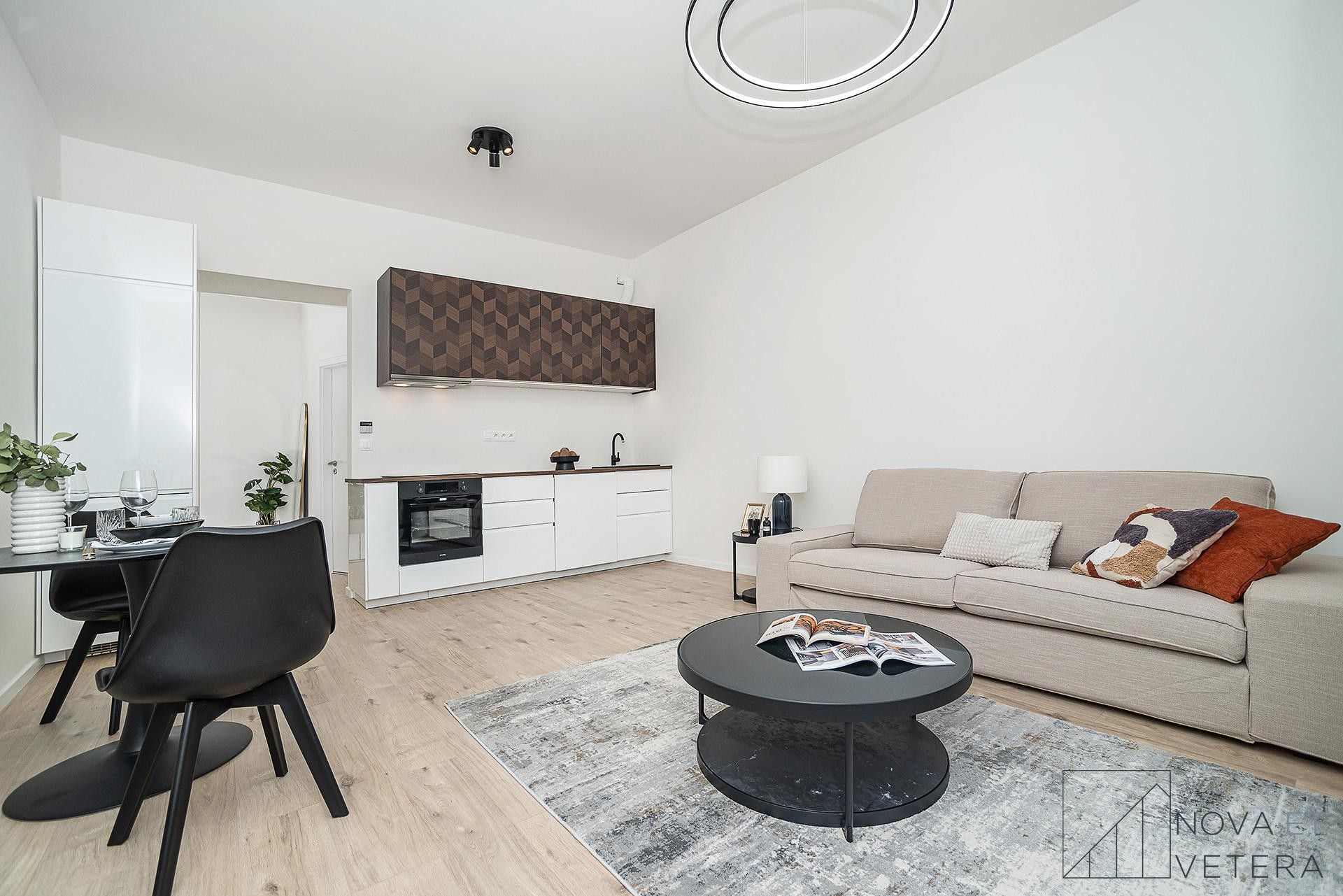 2+kk, Libeň, Praha, 58 m²