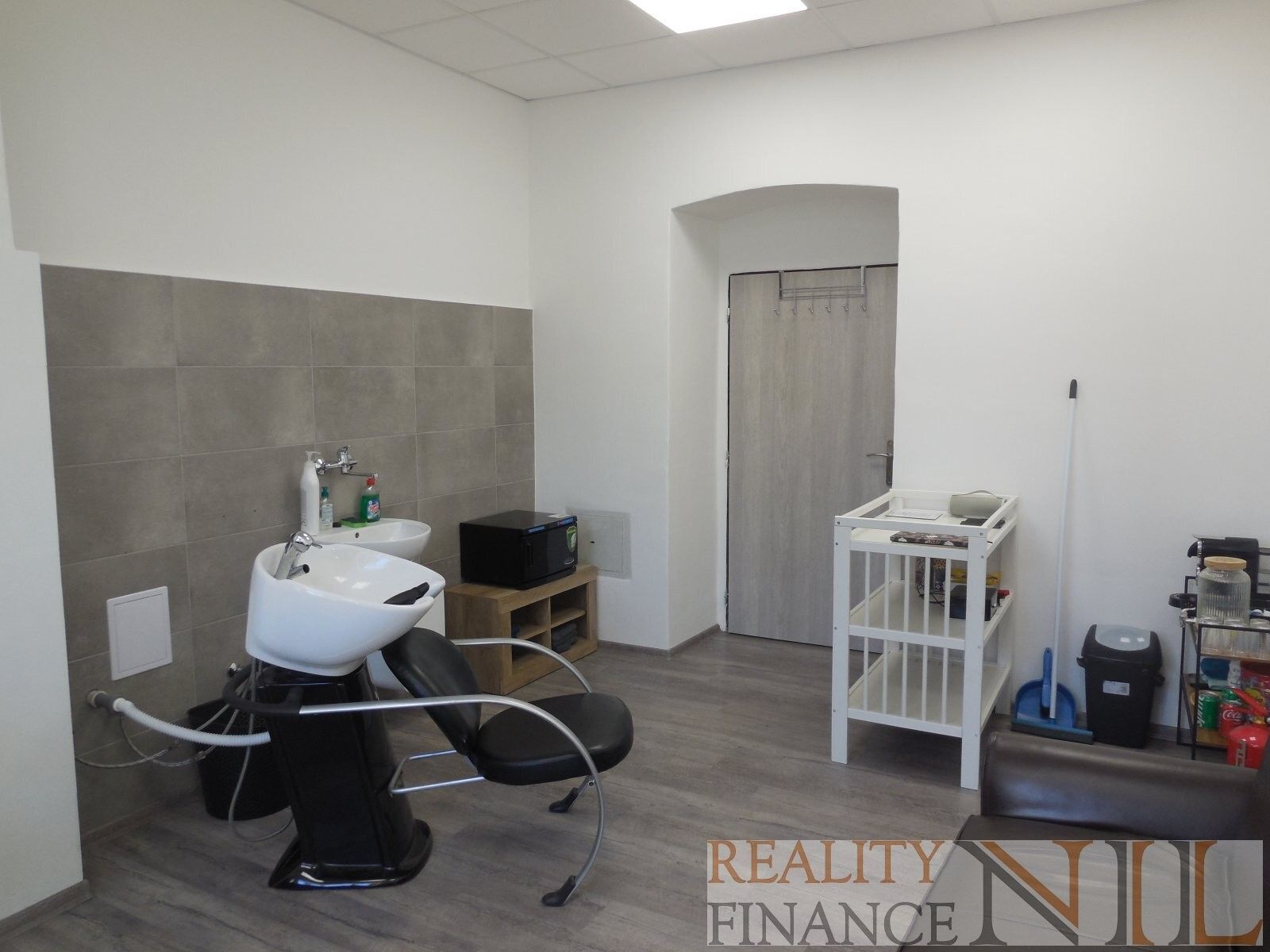 Komerční nemovitost · 15 m² · Táborská 78, Plzeň Východní Předměstí - 4