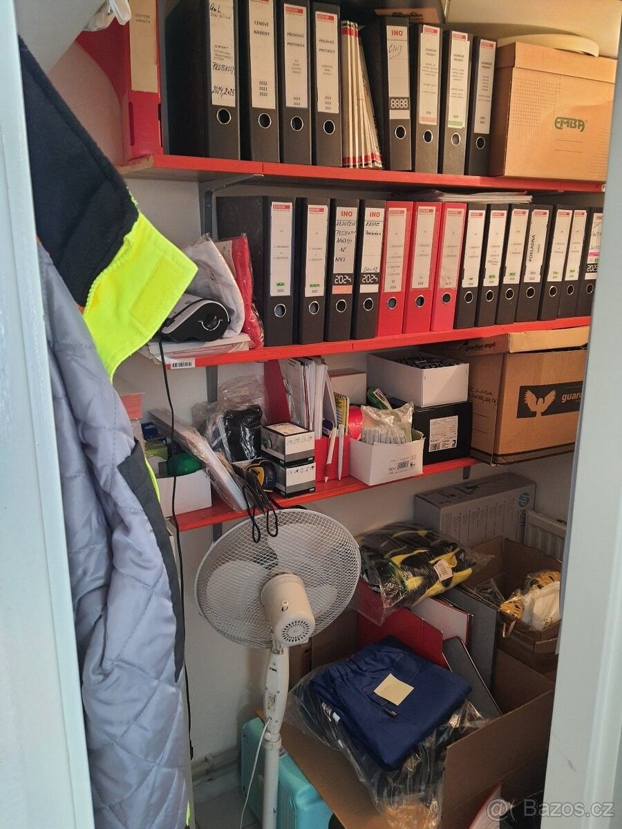 Pronájem kancelář - Horní Jiřetín, 435 43