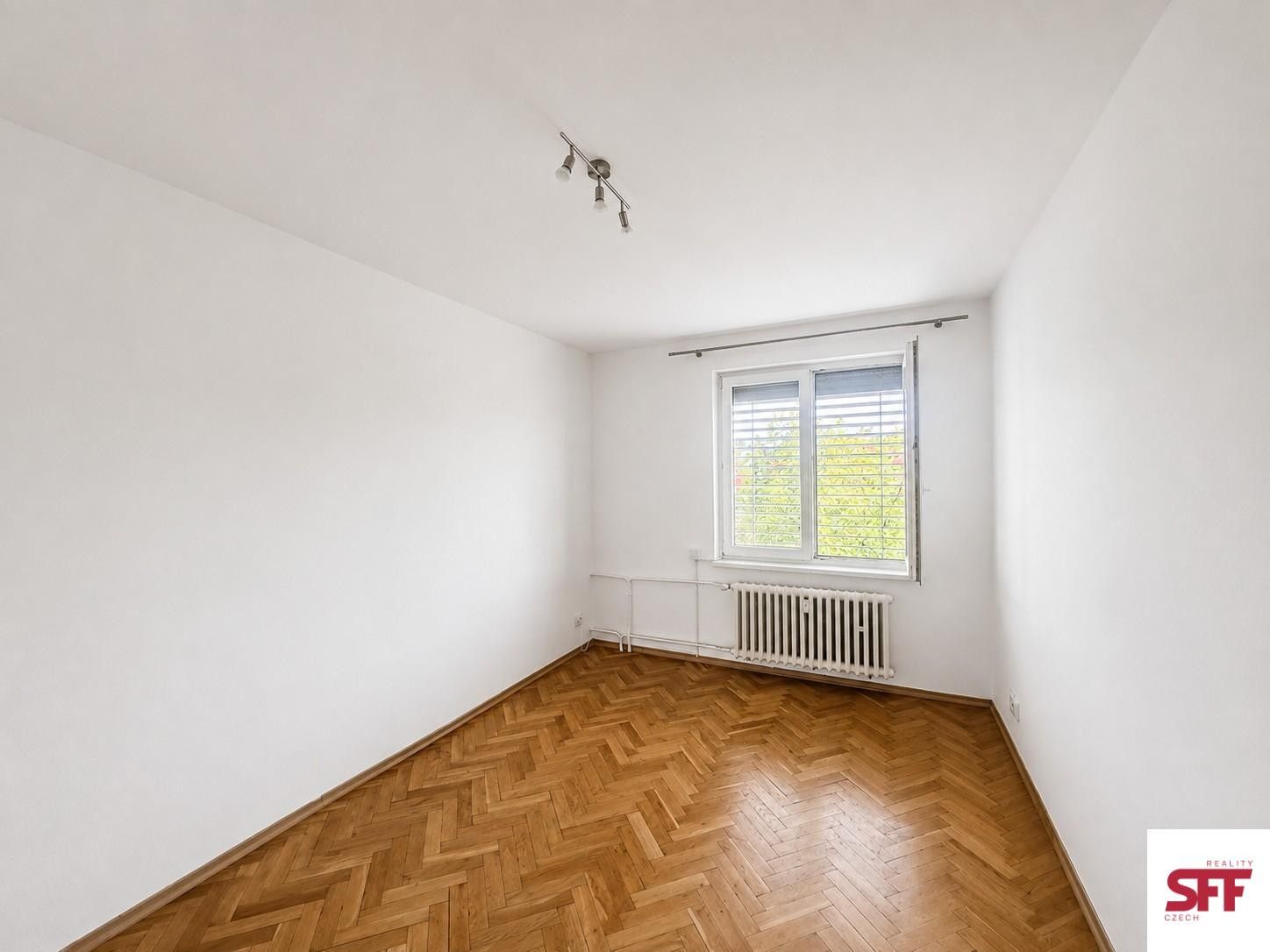 Pronájem byt 2+kk - Púchovská, Praha, 52 m² - 5