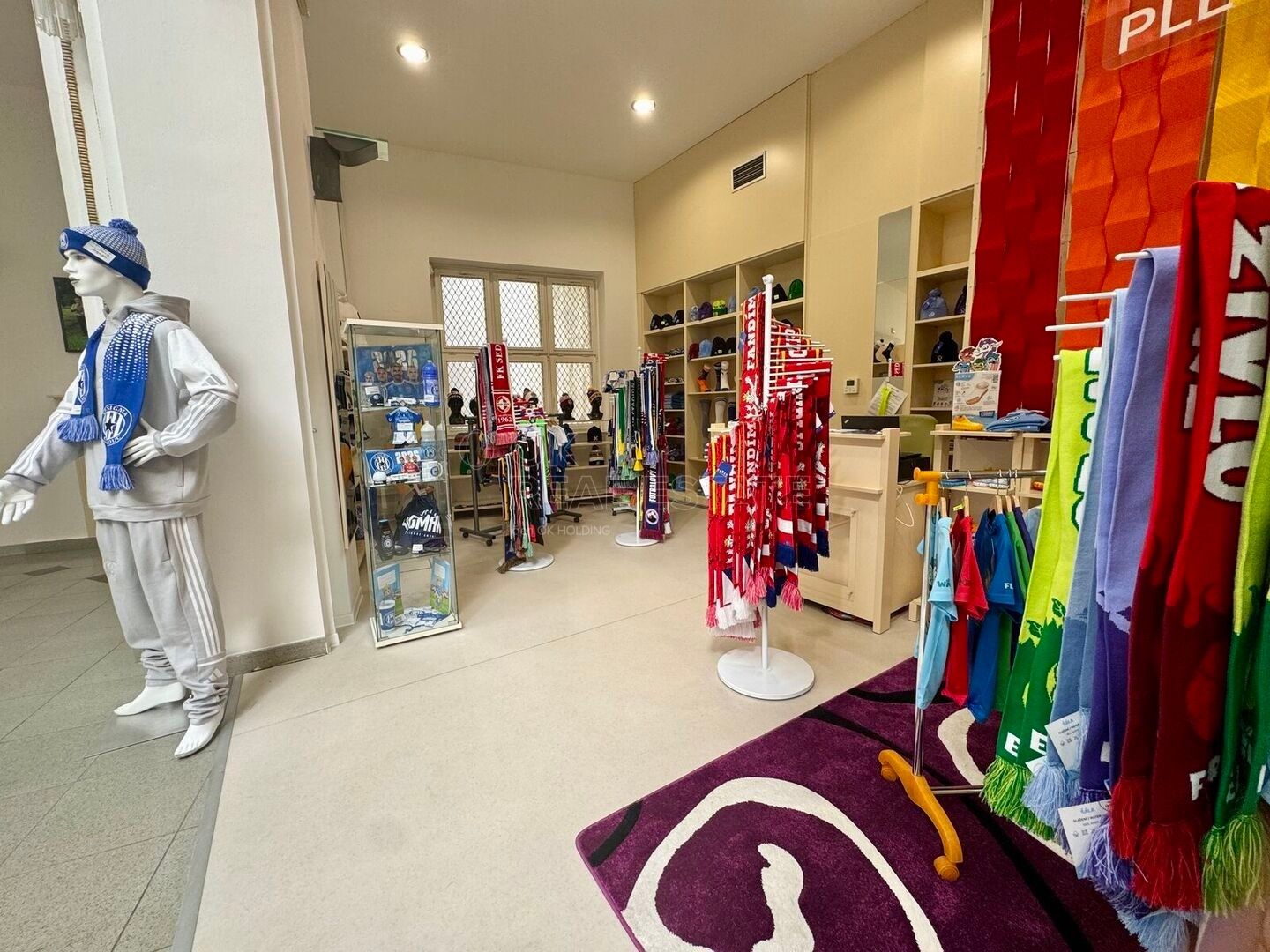 Obchodní prostory · 27 m² · Dolní náměstí, Olomouc - 3