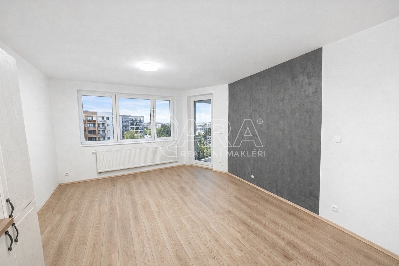 Pronájem byt 2+kk - Makedonská 624, Praha, 56 m²