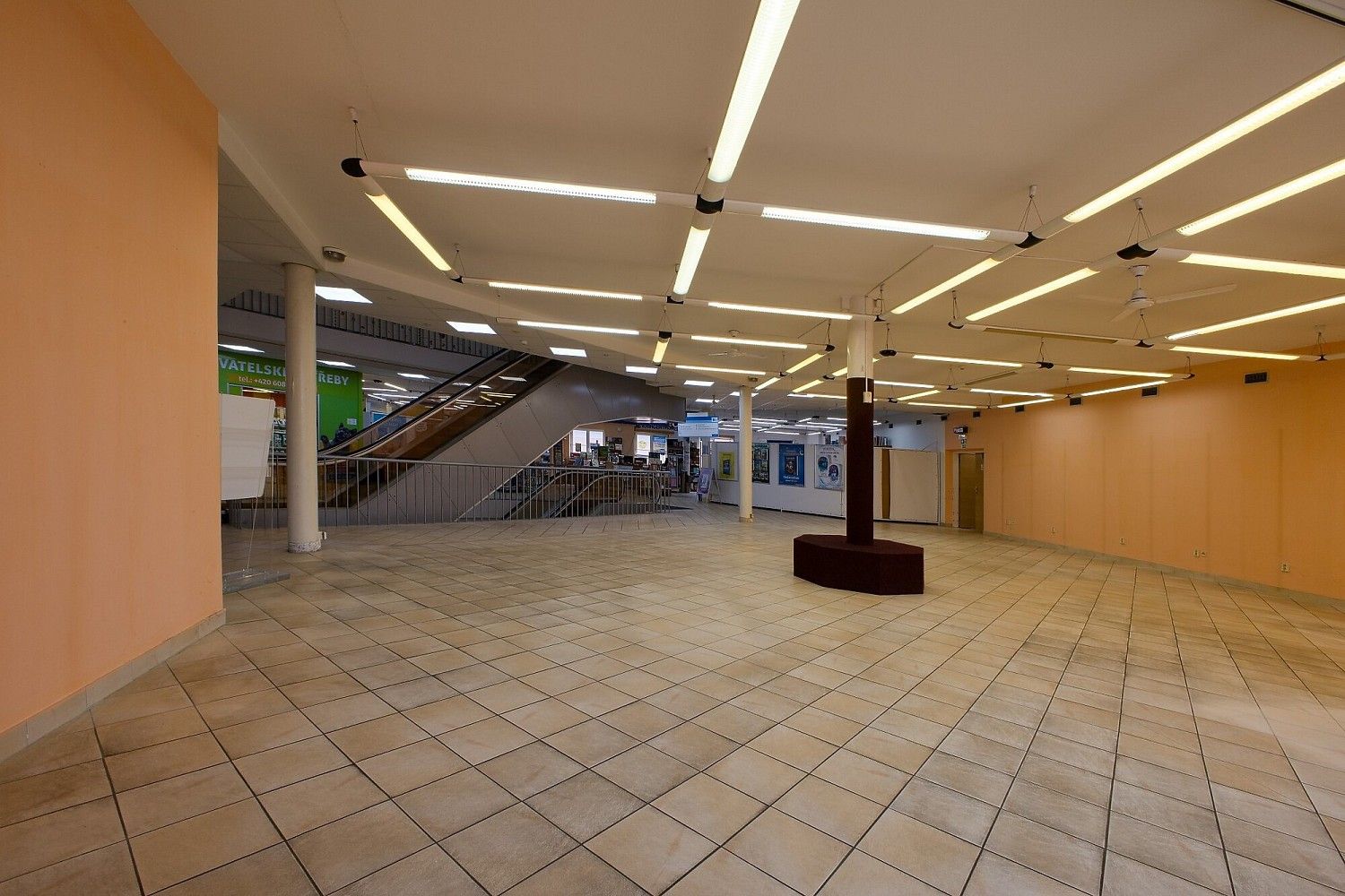Obchodní prostory, Uherské Hradiště, Zlínský kraj, 86 m² - 2