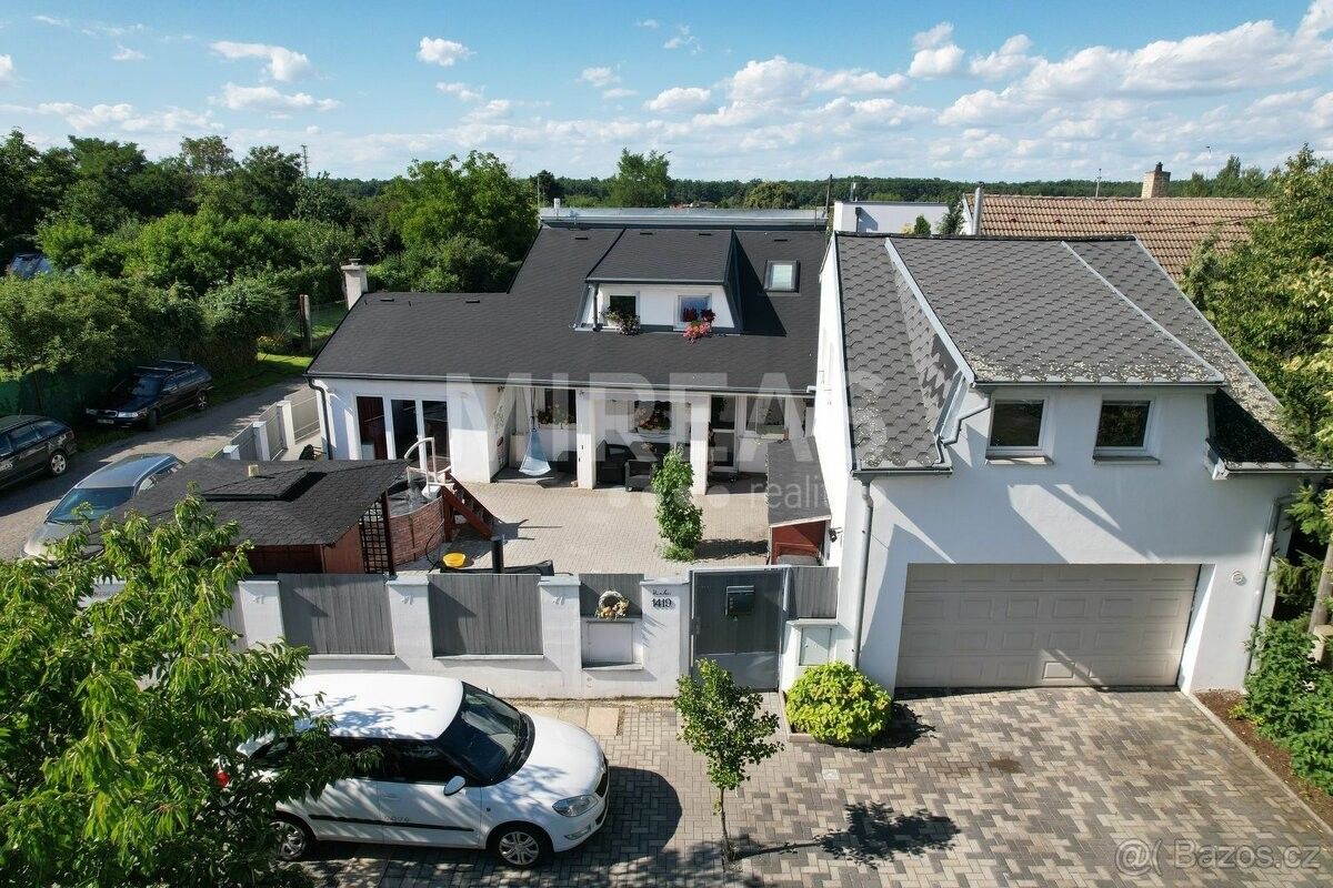 Prodej dům - Brandýs nad Labem-Stará Boleslav, 250 01, 139 m²