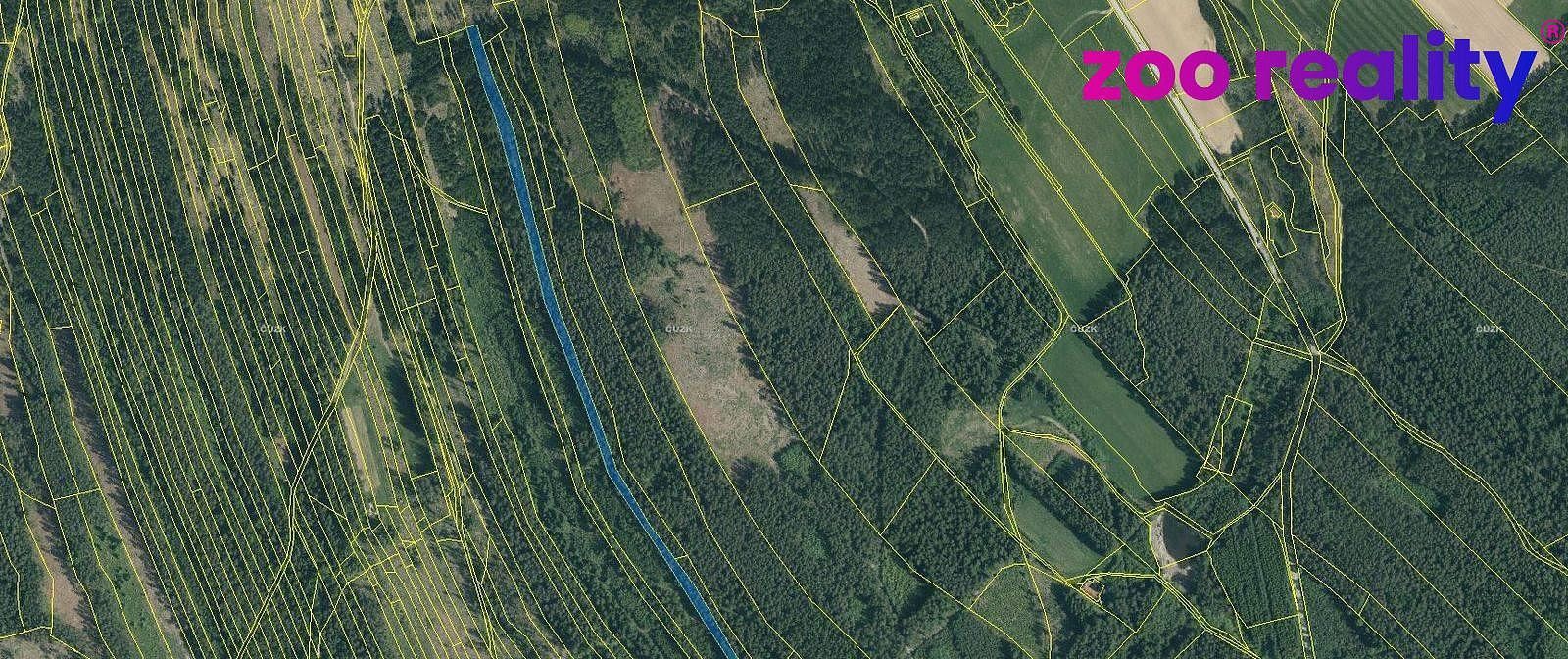 Les, 4 056 m²