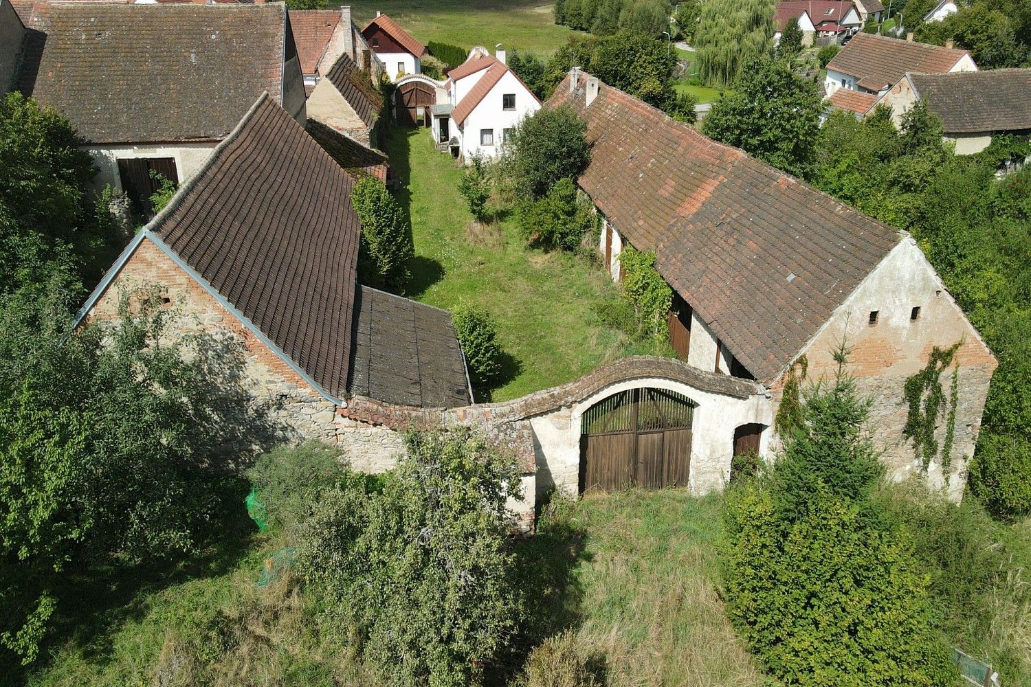 Zemědělské objekty, Drhovle, okres Písek, Jihočeský kraj, 963 m² - 2