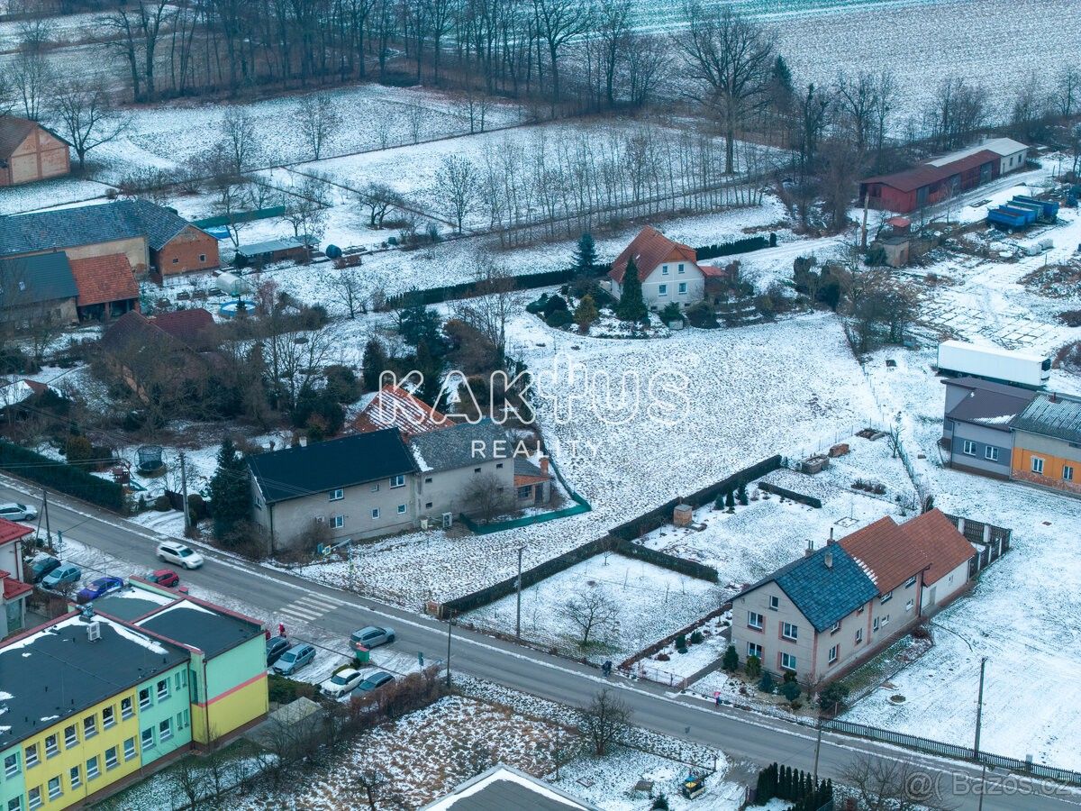 Prodej pozemek pro bydlení - Hladké Životice, 742 47