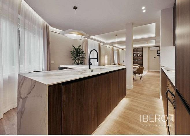 Byt 4+kk · 128 m² · Madrid, Španělsko - 4
