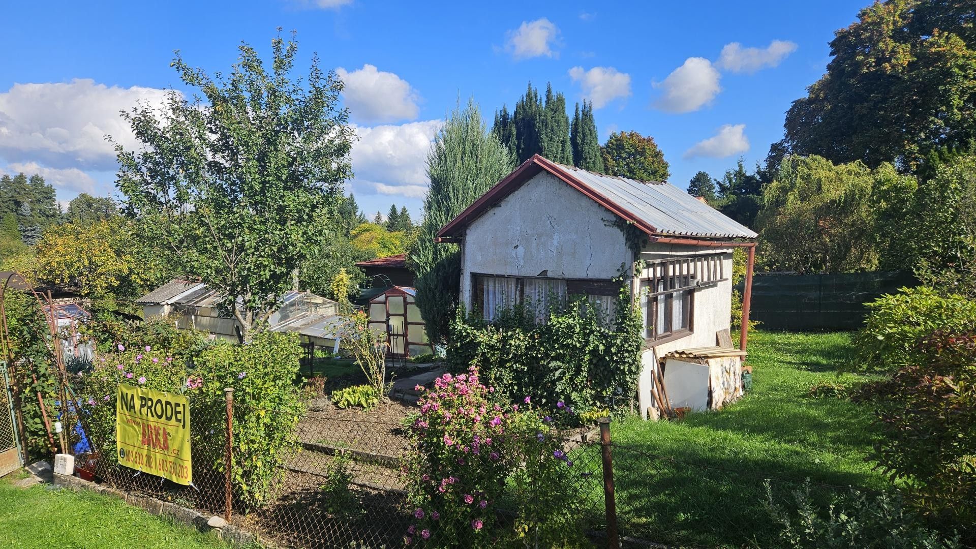 Chaty, Ke Stadionu, Příbram, 15 m²