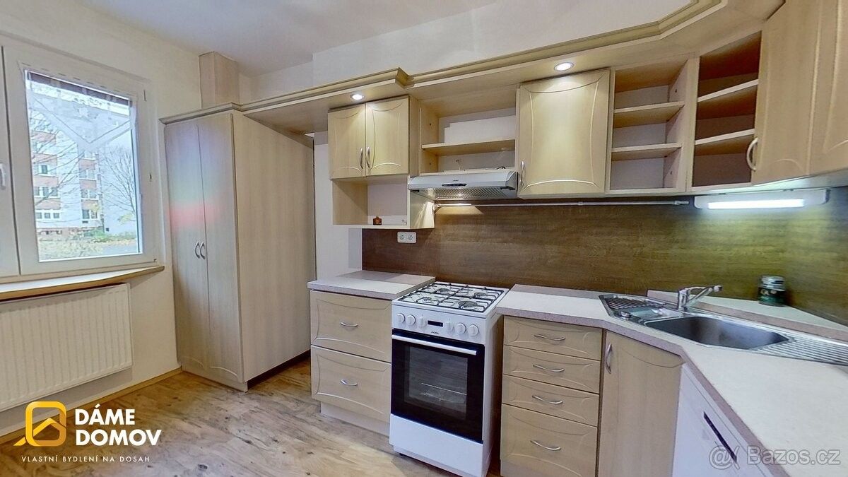 Pronájem byt - Otrokovice, 765 02