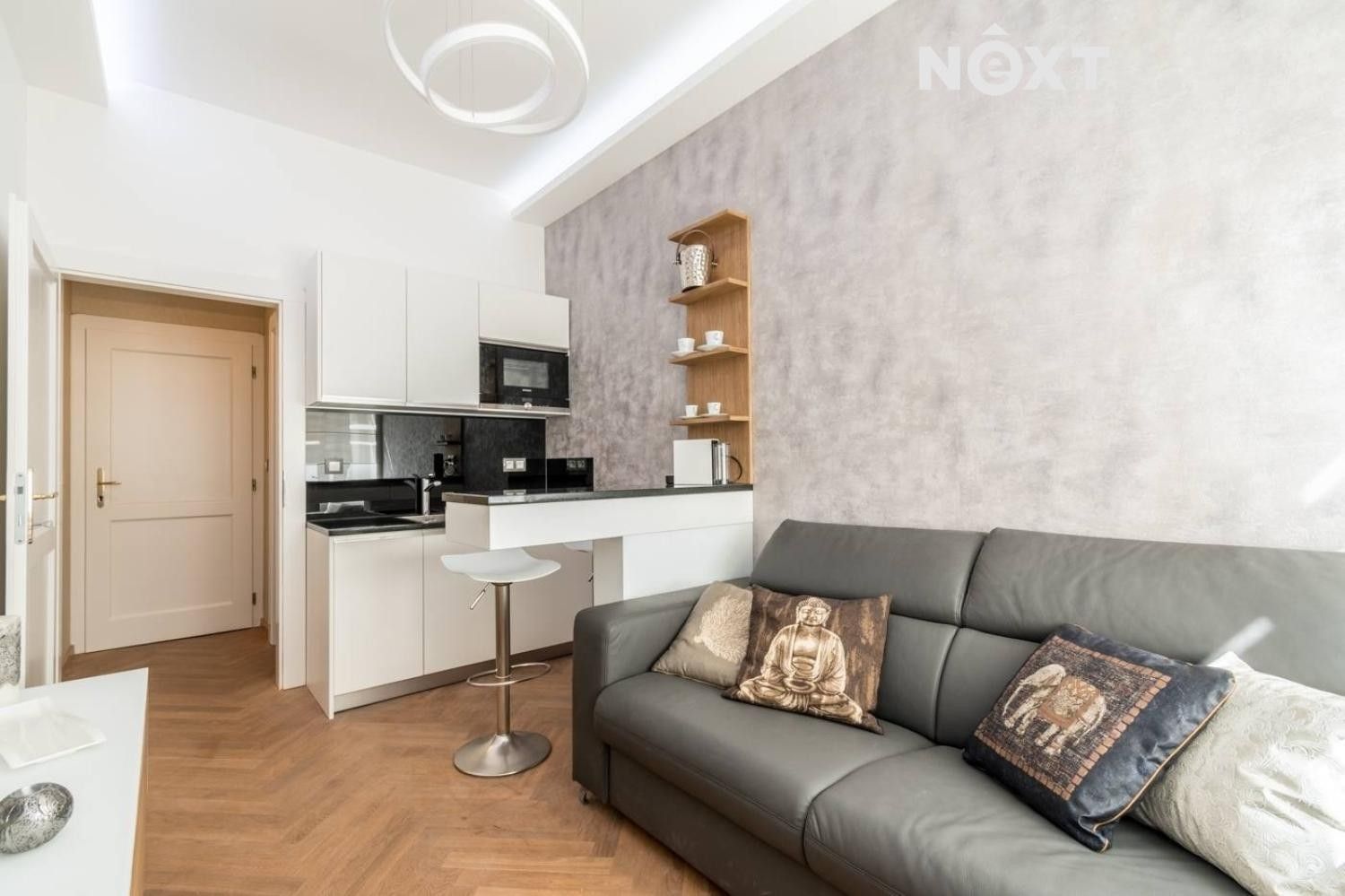 Pronájem byt 2+kk - Ovenecká, Praha, 40 m²