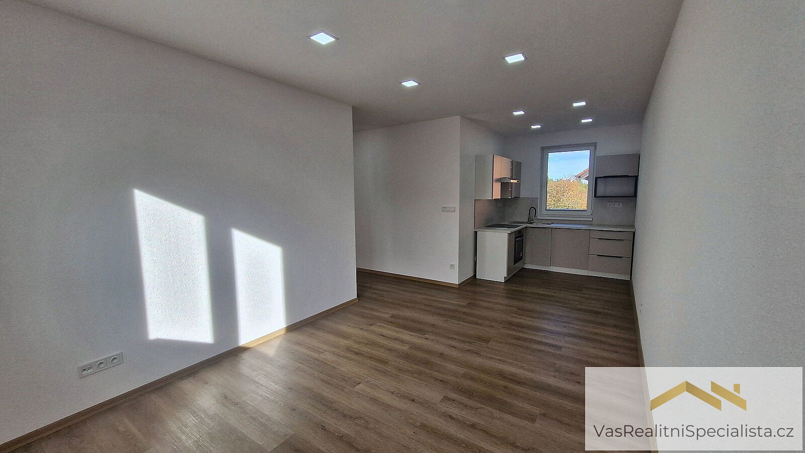 2+kk, Do Podkovy, Mukařov, okres Praha-východ, 44 m² - 2