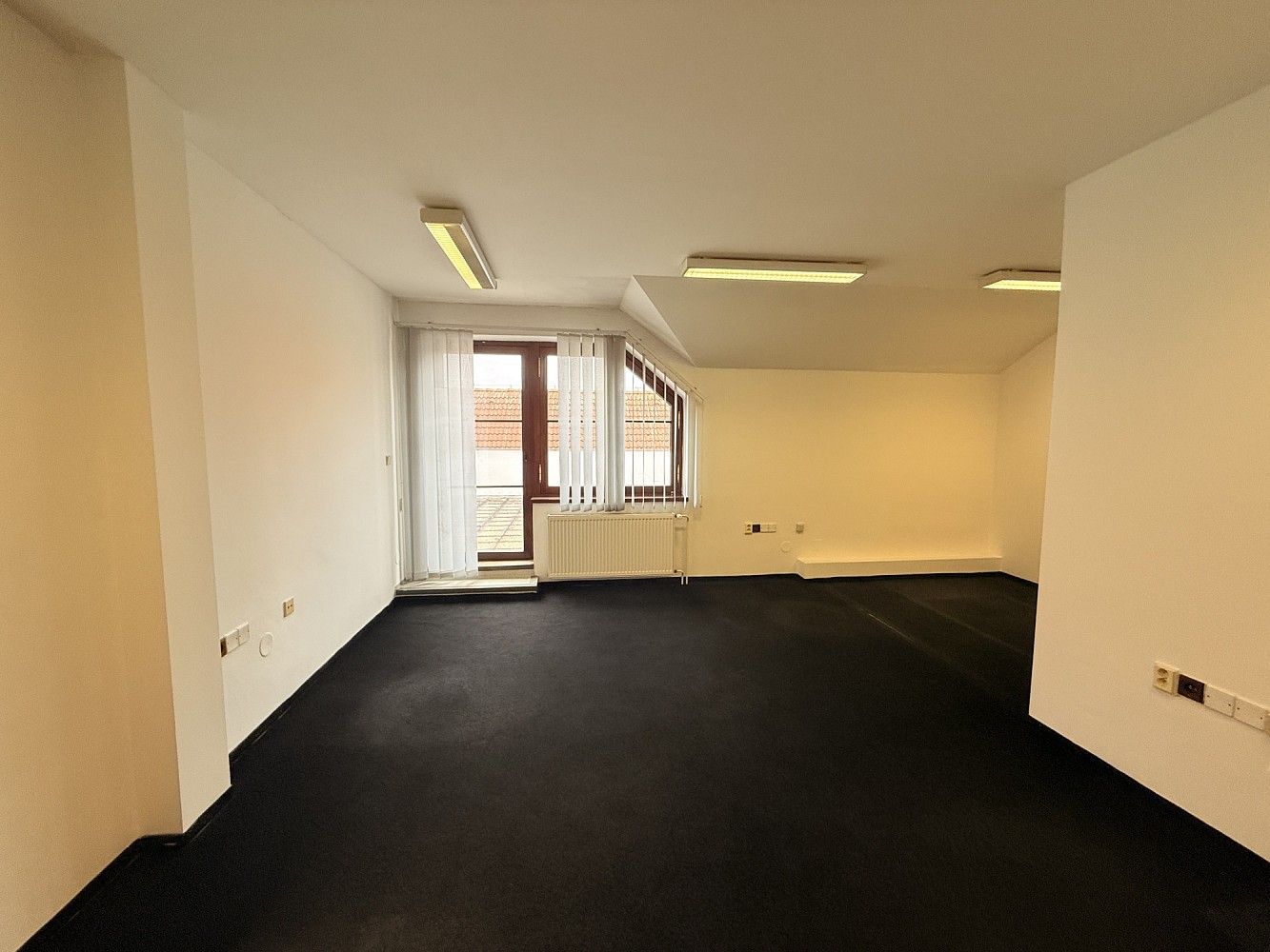 Pronájem kancelář - Nymburk, Středočeský kraj, 167 m² - 2