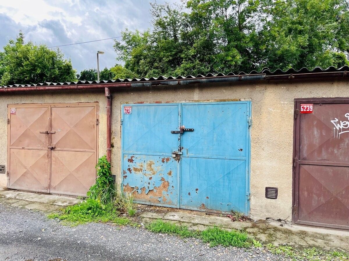 Garáže, Lovosice, 410 02 - 1