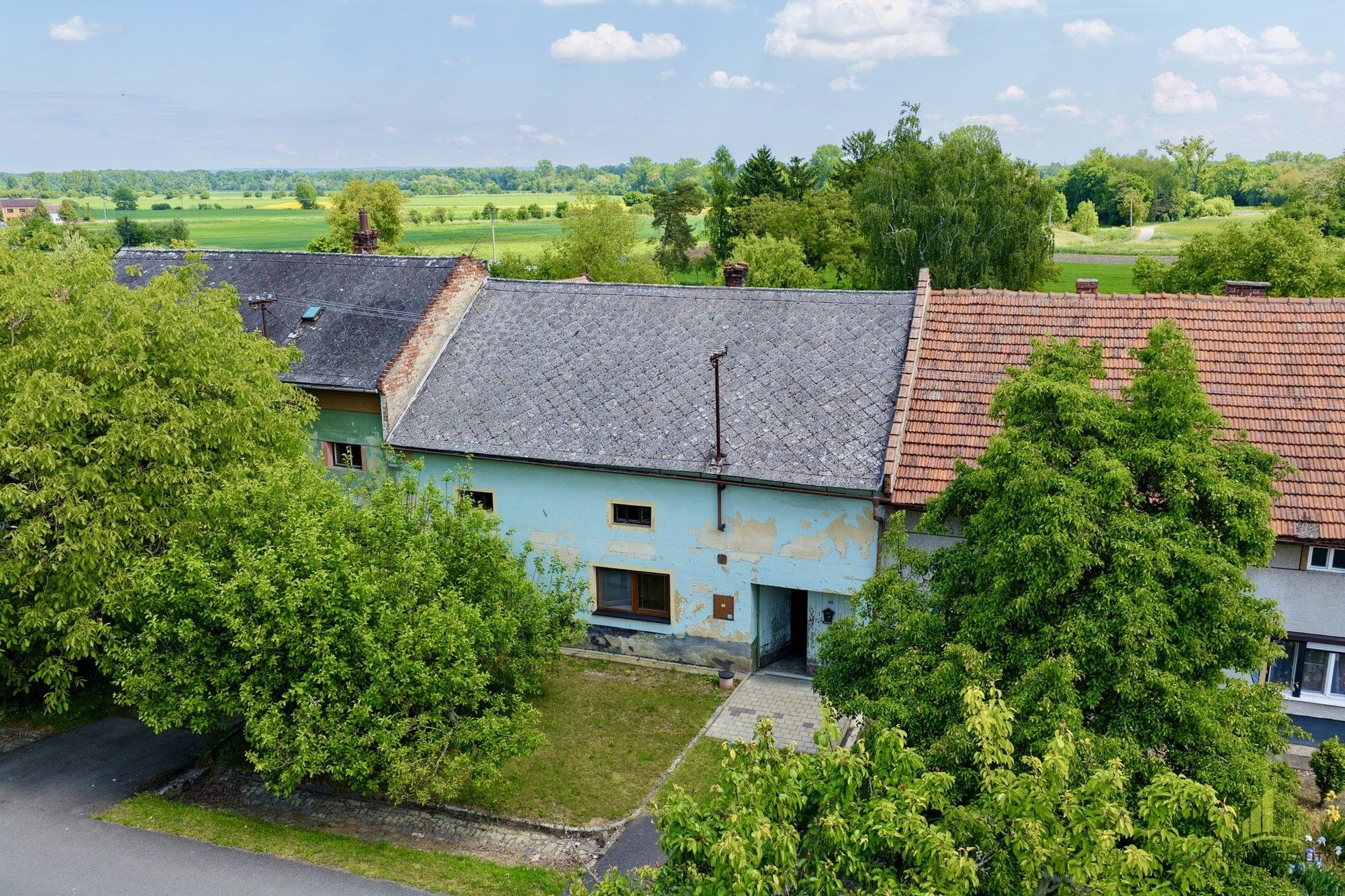 Pozemky pro bydlení, Uhřičice