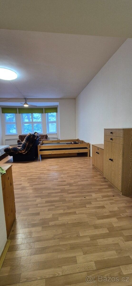 Pronájem byt - Čachovice u Mladé Boleslavě, 294 43